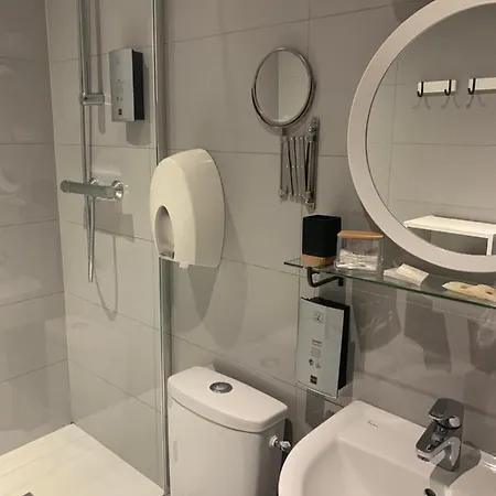 Hotel Logis Restaurant Du Cheval Blanc