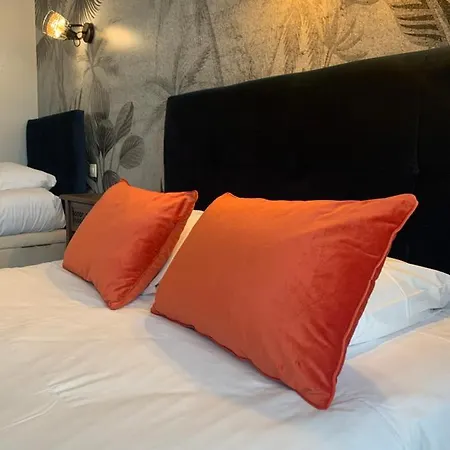 Hotell Logis Restaurant Du Cheval Blanc