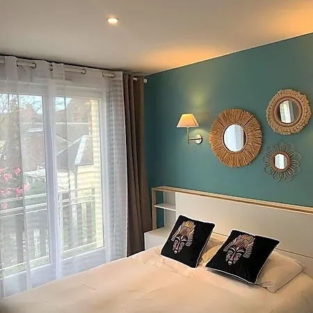 Hotell Logis Restaurant Du Cheval Blanc