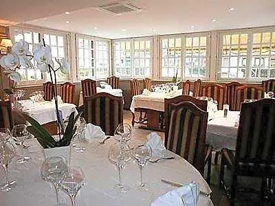 Logis Restaurant Du Cheval Blanc 호텔 크레브꾀르엉노즈