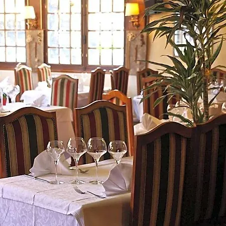 Logis Restaurant Du Cheval Blanc