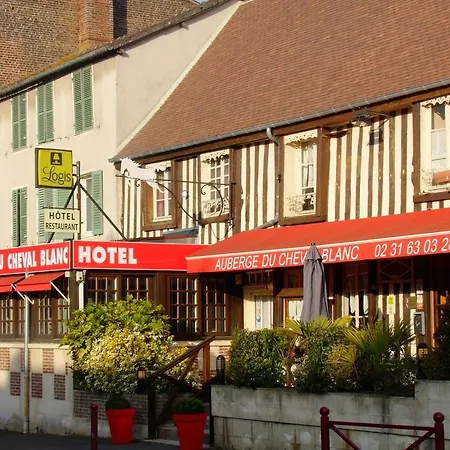Du Cheval Blanc 4* Crèvecoeur-en-Auge