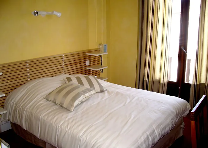 Du Cheval Blanc Crèvecoeur-en-Auge